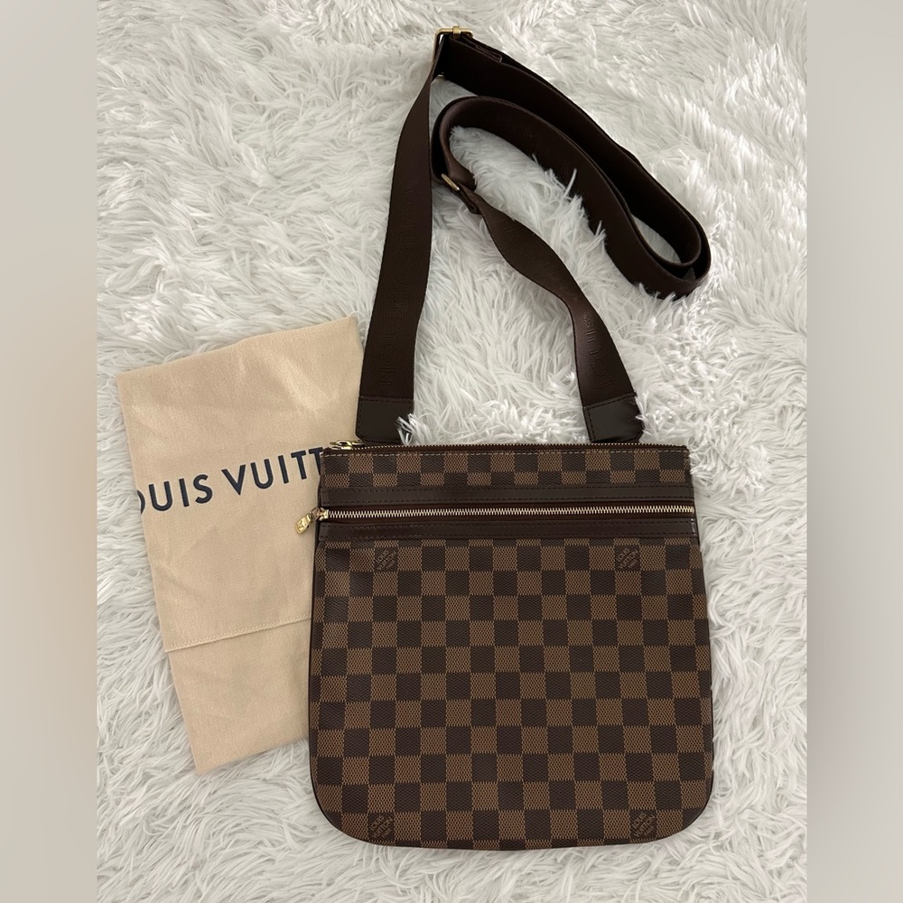 Authentic Louis Vuitton Damier Ebene DE Pochette Bosphore Crossbody Bag Rare HTF